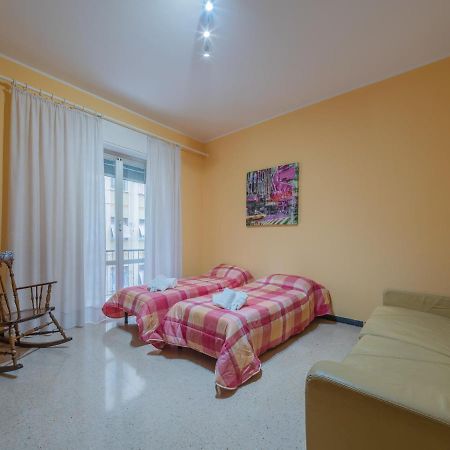 Casa Di Maty - Cozy Apartment With Balcony ลาสเปเซีย ภายนอก รูปภาพ