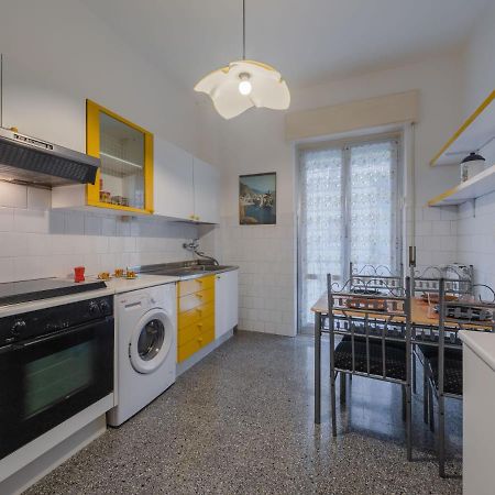 Casa Di Maty - Cozy Apartment With Balcony ลาสเปเซีย ภายนอก รูปภาพ
