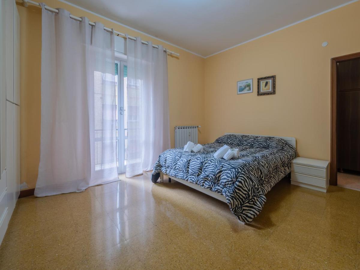 Casa Di Maty - Cozy Apartment With Balcony ลาสเปเซีย ภายนอก รูปภาพ